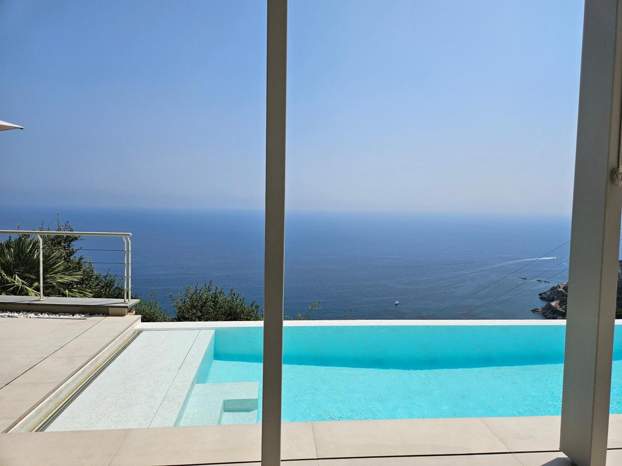 Bergeggi Tindari Sunrise Apartment Exterior photo
