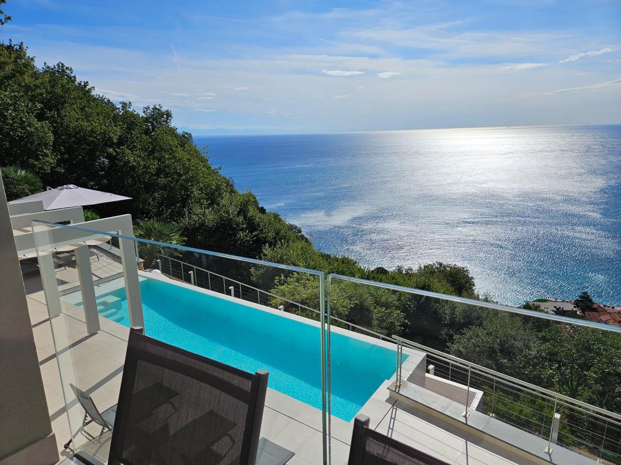 Bergeggi Tindari Sunrise Apartment Exterior photo